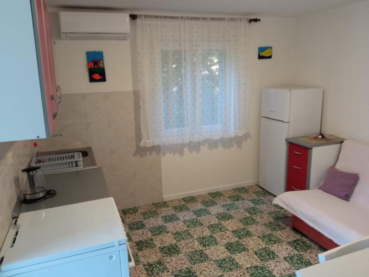 Guesthouse Eljuga Family Stari Grad  Exterior foto